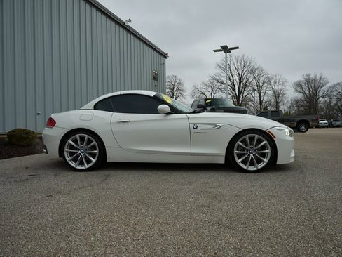 Used 2015 BMW Z4 sDrive35i image 7
