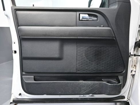 Used 2015 Ford Expedition XL image 16