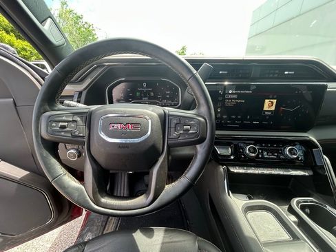 Used 2024 GMC Sierra 2500 AT4 w/ AT4 Premium Plus Package image 10