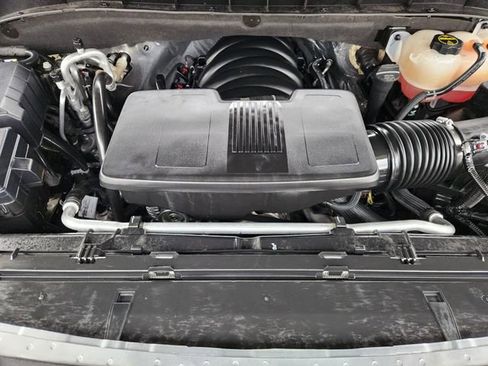 Used 2025 Chevrolet Tahoe LT AWD/4WD image 34