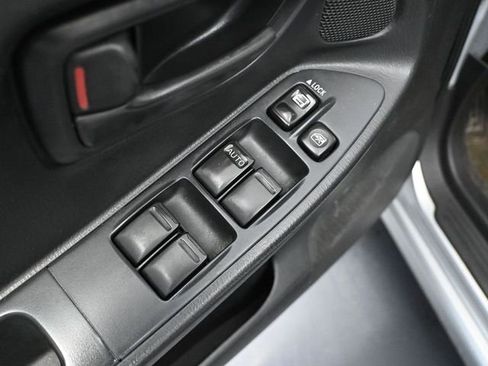 Used 2004 Subaru Impreza RS image 17