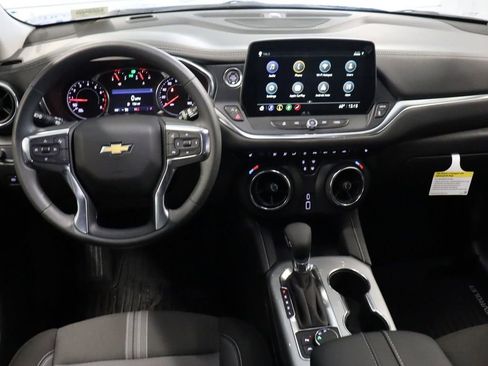 New 2025 Chevrolet Blazer LT w/ Driver Confidence Package image 7