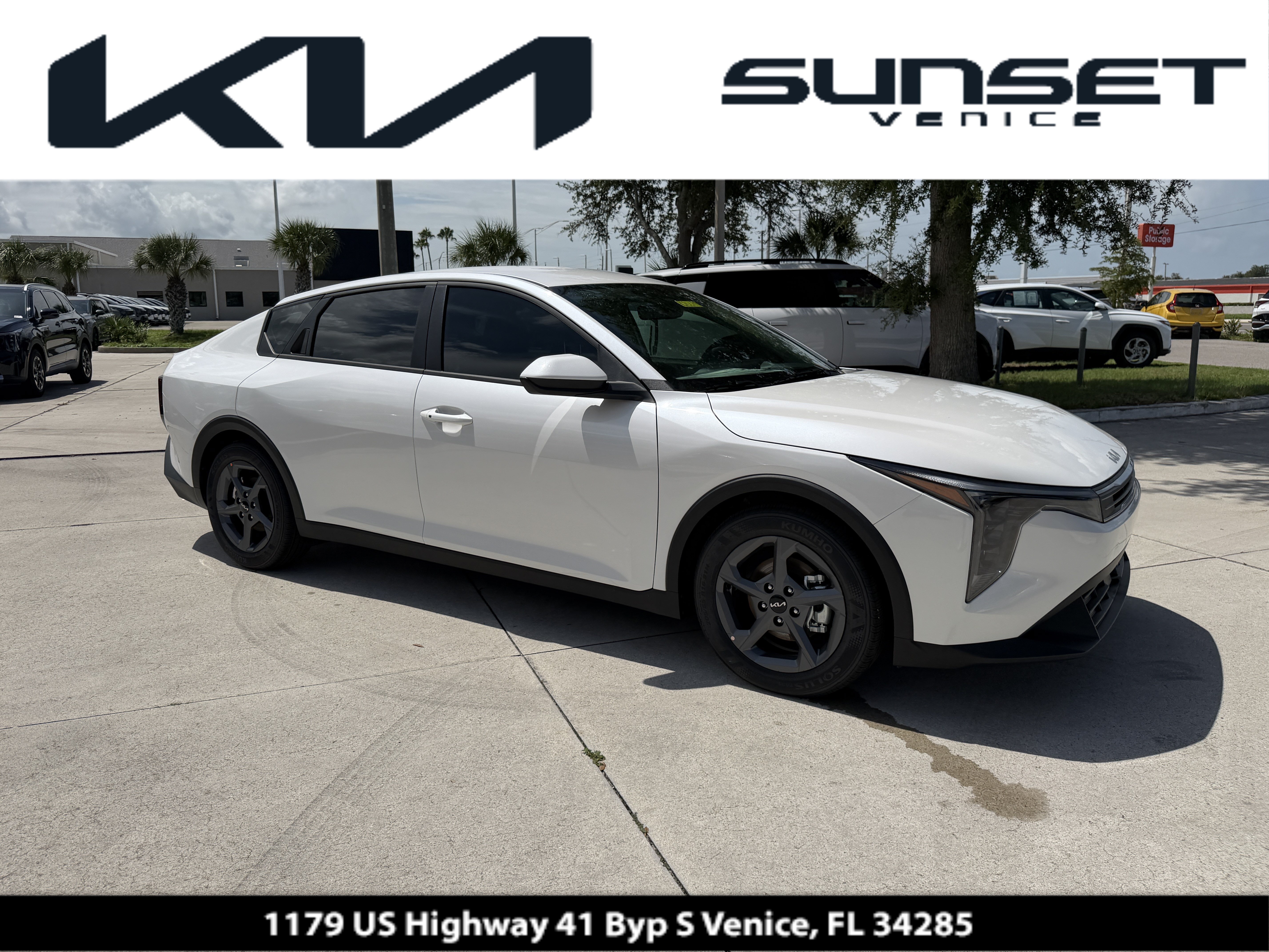New 2026 Kia K4 FWD image 1