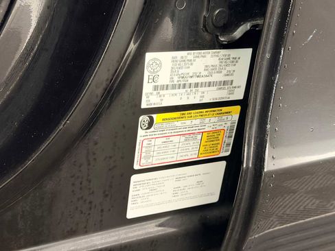 Used 2021 Ford Expedition Platinum image 34