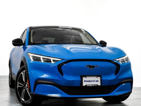 Certified 2023 Ford Mustang Mach-E Premium AWD/4WD image 3