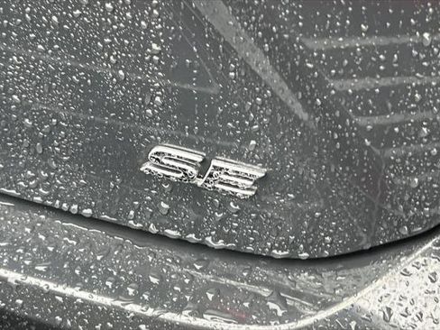 Certified 2025 Toyota Camry SE w/ Convenience Package image 7