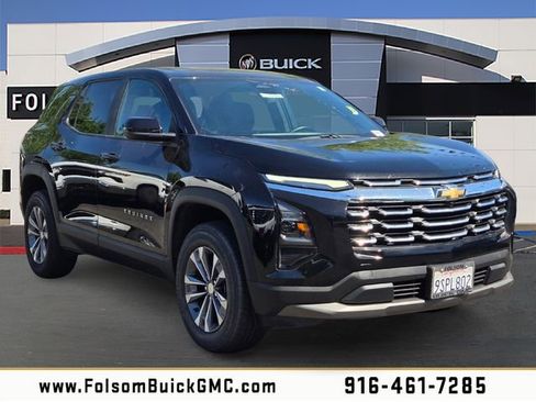 Used 2025 Chevrolet Equinox LT FWD image 1