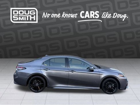 Used 2024 Toyota Camry XSE image 5