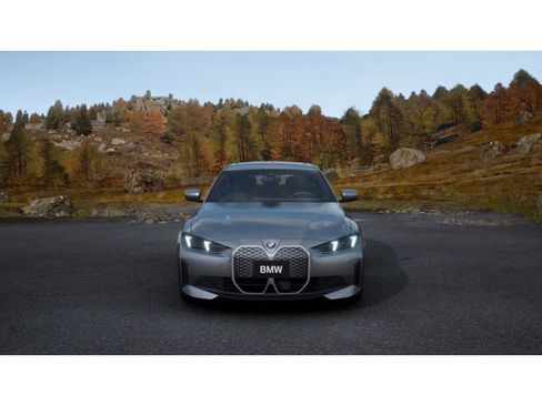 New 2026 BMW i4 eDrive40 image 3