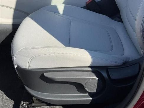 Certified 2026 Hyundai Tucson SE FWD image 19