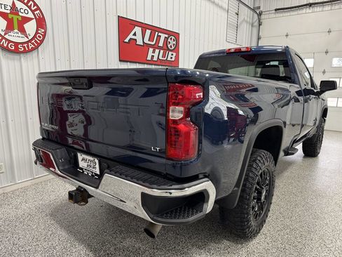 Used 2022 Chevrolet Silverado 2500 LT w/ Convenience Package image 19