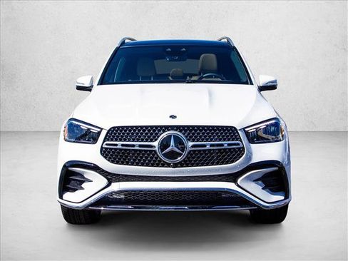New 2026 Mercedes-Benz GLE 580 4MATIC image 2