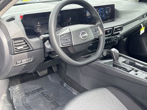 New 2026 Nissan Sentra SV w/ Floor Mat Package FWD image 13