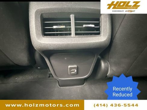 Used 2024 Chevrolet Equinox LT image 20