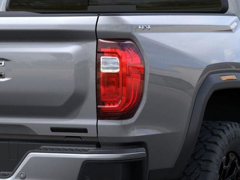 New 2026 GMC Canyon Elevation w/ Convenience Package AWD/4WD image 11