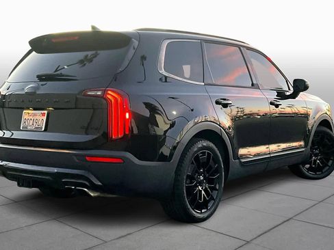 Used 2021 Kia Telluride SX w/ SX Prestige Package image 12