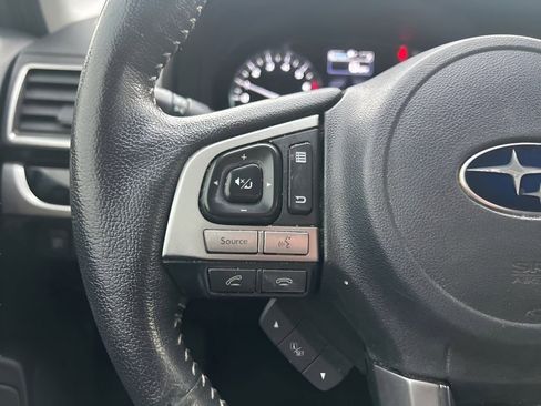 Used 2018 Subaru Forester 2.5i Touring w/ Popular Package #3B image 18