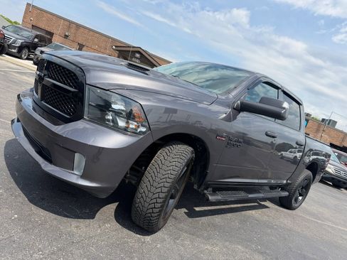 Used 2020 RAM 1500 Express w/ Wheel & Sound Group AWD/4WD image 47