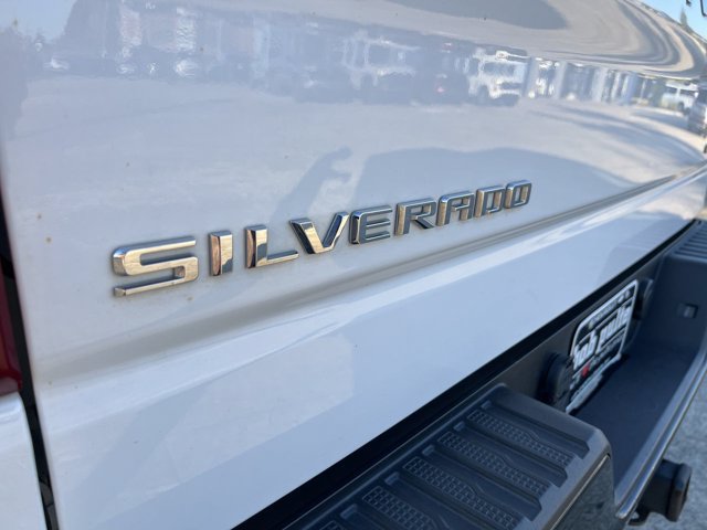 Used 2022 Chevrolet Silverado 1500 Custom Trail Boss AWD/4WD image 32