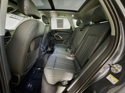 Certified 2025 Audi Q5 Premium Plus w/ Premium Plus image 25
