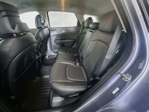 Used 2024 Kia Sportage EX FWD image 29
