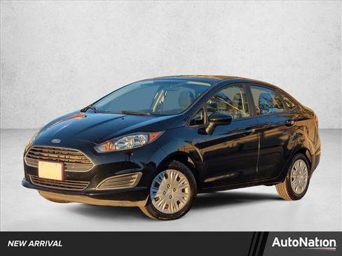 Used 2017 Ford Fiesta S image 1