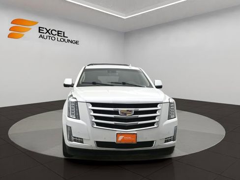 Used 2020 Cadillac Escalade Luxury image 8