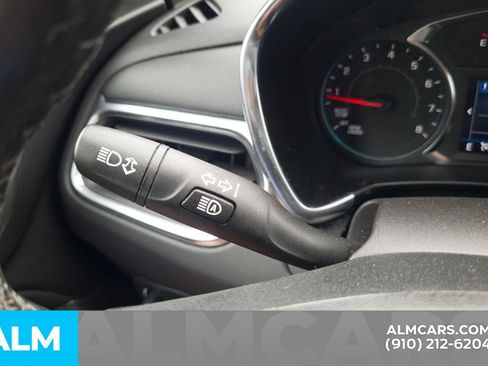 Used 2024 Chevrolet Equinox LT FWD image 35
