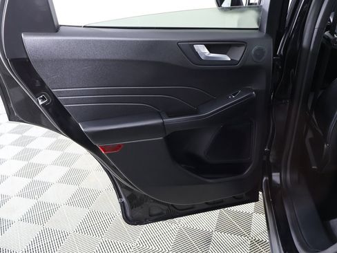 Used 2023 Ford Escape Platinum w/ Premium Technology Package image 25