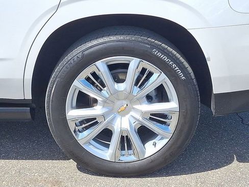 Used 2024 Chevrolet Tahoe High Country image 31