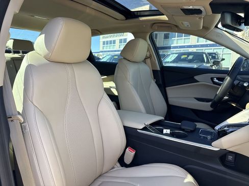 New 2025 Acura TLX w/ Technology Package FWD image 18