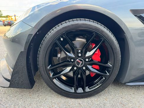 Used 2018 Chevrolet Corvette Stingray Coupe w/ 3LT Preferred Equipment Group RWD image 13