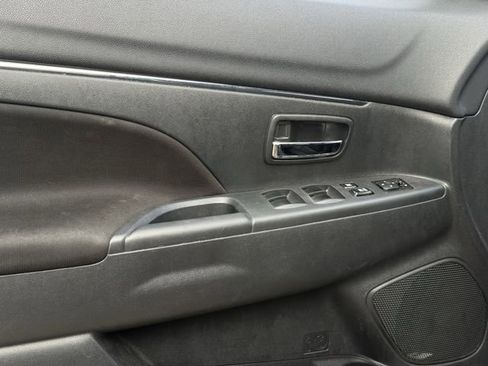 Used 2024 Mitsubishi Outlander Sport ES image 22