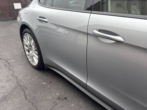 Used 2019 Porsche Panamera w/ Premium Package Plus RWD image 14