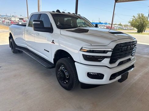 Used 2025 RAM 3500 Laramie w/ Night Edition AWD/4WD image 1