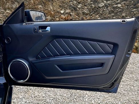 Used 2012 Ford Mustang Premium w/ V6 Performance Pkg image 20