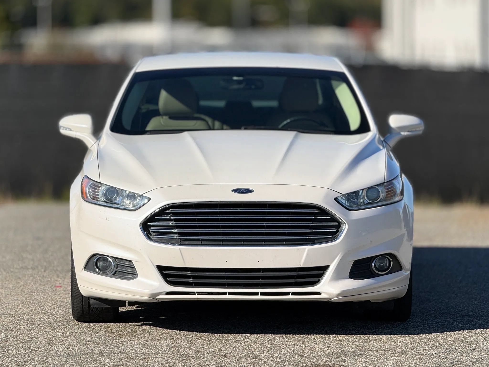 Used 2014 Ford Fusion SE w/ Equipment Group 202A FWD image 5
