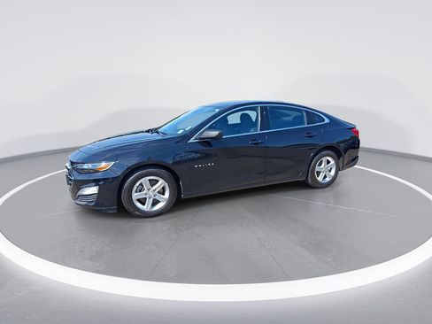 Used 2021 Chevrolet Malibu LS FWD image 5
