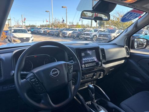 Certified 2024 Nissan Frontier S image 13