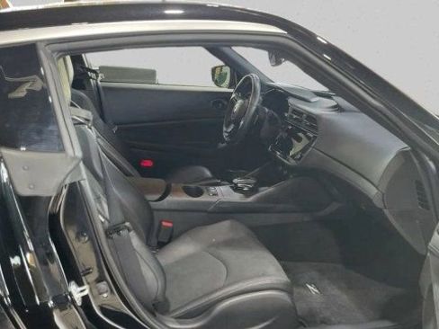 Used 2024 Nissan Z Performance w/ Floor Mat Package image 12