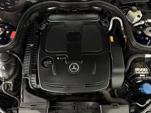 Used 2013 Mercedes-Benz E 350 Sedan image 32