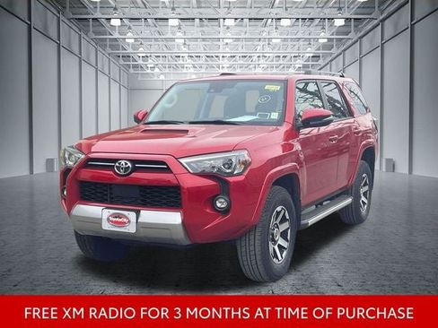 Used 2023 Toyota 4Runner TRD Off-Road Premium w/ Moonroof Package AWD/4WD image 4