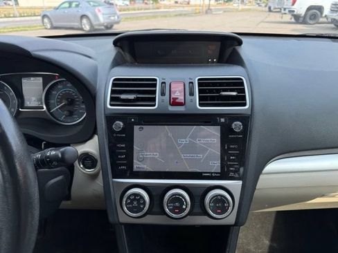 Used 2015 Subaru Crosstrek 2.0i Limited AWD/4WD image 19