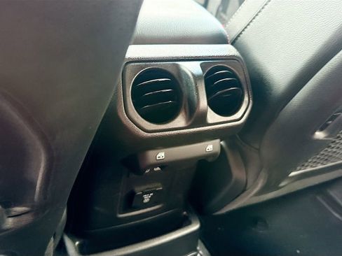 Used 2023 Jeep Wrangler Unlimited Rubicon 4xe AWD/4WD image 28