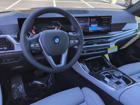 Used 2026 BMW X5 xDrive40i AWD/4WD image 28