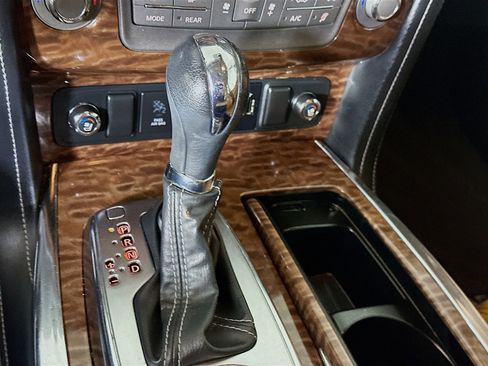 Used 2018 Nissan Armada Platinum w/ Captain Seat Package image 25