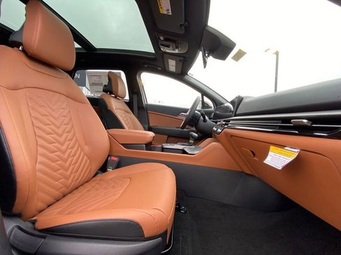 New 2026 Kia Sportage X-Line w/ X-Line Technology Package image 32