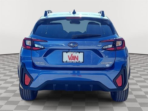 Certified 2025 Subaru Crosstrek 2.0i Premium image 6