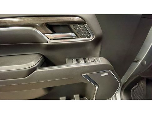 Certified 2023 Chevrolet Silverado 1500 LTZ image 6