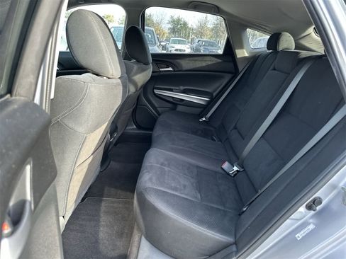 Used 2013 Honda Crosstour EX image 15